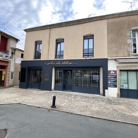 Appartement 97 M2 Proche Puy Du Fou Saint-Laurent-sur-Sèvre Kültér fotó